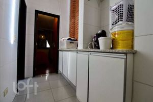 Image 39 - 876626