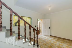 Image 22 - 876627