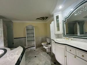Image 7 - 876628