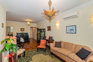 Image 1 - 876630