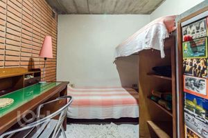 Image 34 - 876636