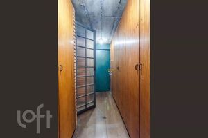Image 65 - 876636