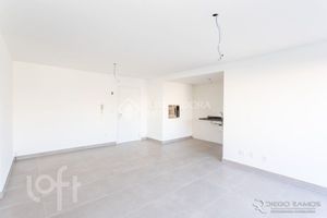 Image 4 - 876637