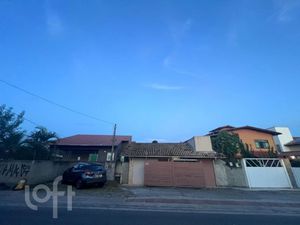 Image 7 - 876640