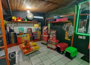 Image 10 - 876644