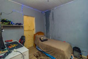 Image 7 - 876654