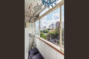 Image 3 - 876660