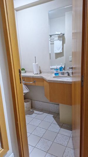Image 7 - 876661