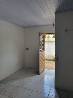 Image 9 - 876679