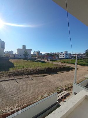 Image 24 - 876682