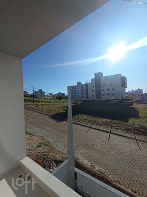Image 26 - 876682