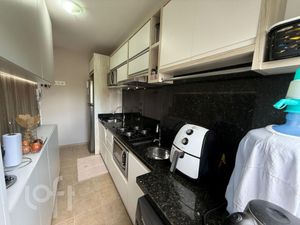 Image 16 - 876689