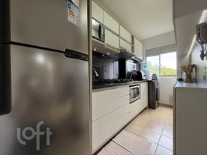 Image 11 - 876689