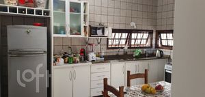 Image 17 - 876691