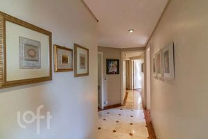 Image 32 - 876694