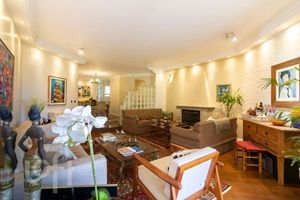 Image 3 - 876694