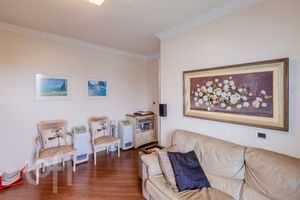 Image 30 - 876694