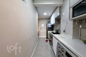 Image 13 - 876696