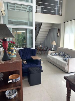 Image 43 - 876700