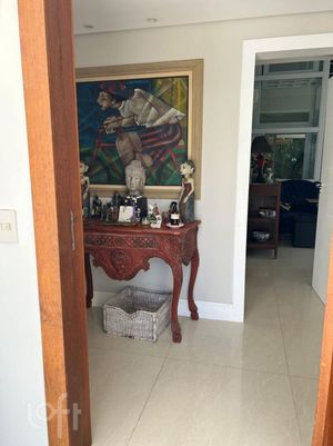 Image 39 - 876700