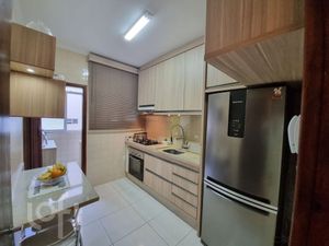 Image 4 - 876712