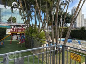 Image 10 - 876714
