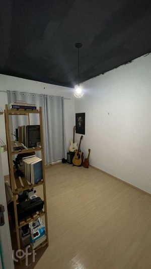 Image 7 - 876718