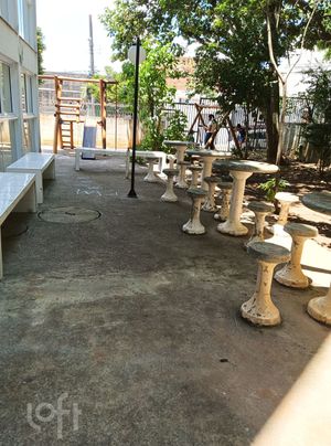 Image 11 - 876723