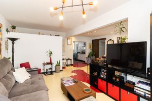 Image 4 - 876724