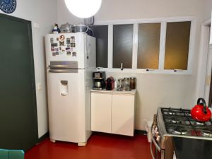 Image 8 - 876724
