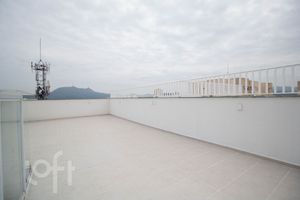 Image 25 - 876728