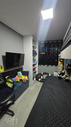 Image 9 - 876736