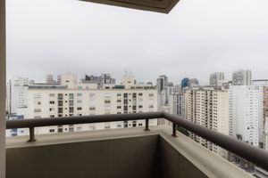 Image 11 - 876772
