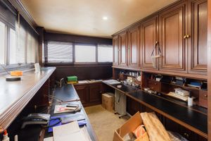 Image 38 - 876772