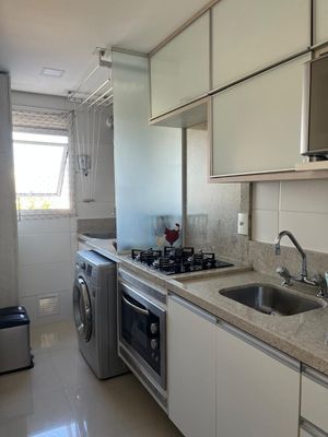 Image 4 - 876775