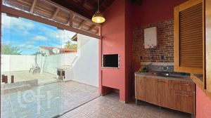 Image 13 - 876778