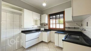 Image 15 - 876778