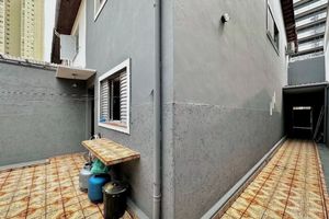 Image 12 - 876779