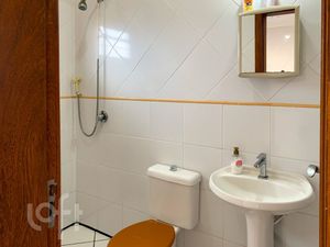 Image 22 - 876789