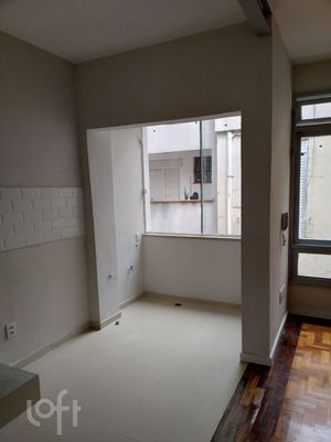 Image 3 - 876790