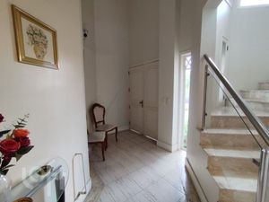 Image 33 - 876794