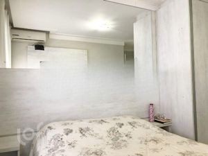 Image 8 - 876835