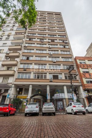 Image 3 - 876840
