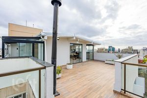Image 11 - 876842