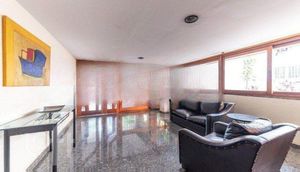 Image 0 - 876842