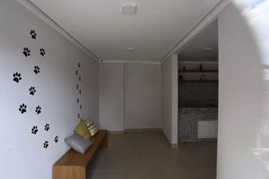 Image 18 - 876845