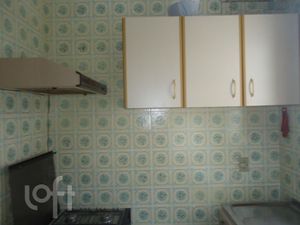 Image 17 - 876852
