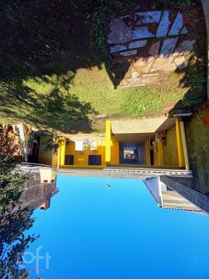 Image 12 - 876857