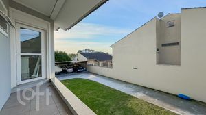Image 37 - 876860