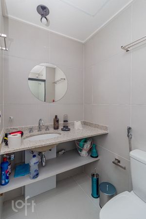 Image 9 - 876863